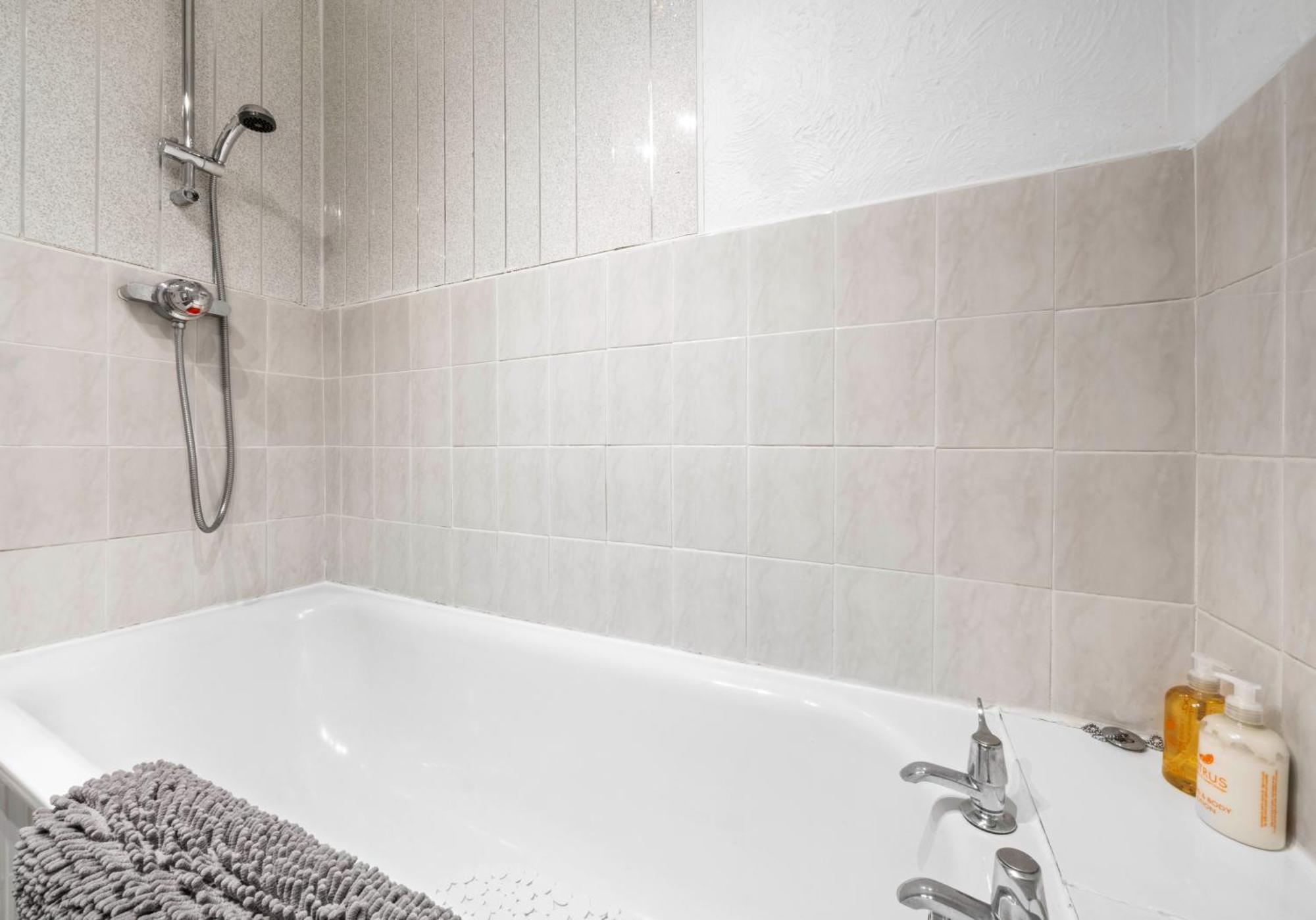 Elmbank Apartment By Klass Living Bellshill Exteriör bild
