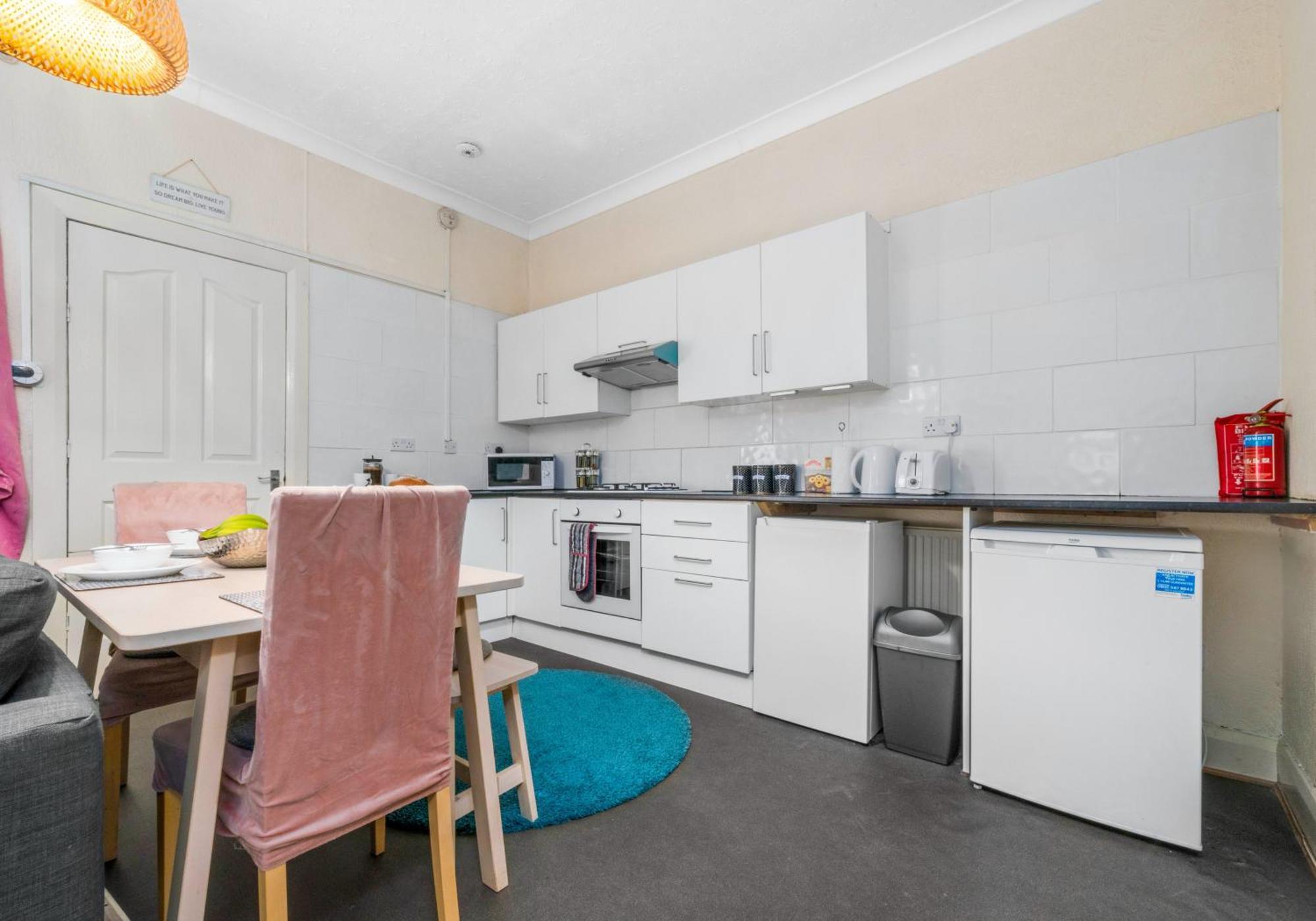 Elmbank Apartment By Klass Living Bellshill Exteriör bild