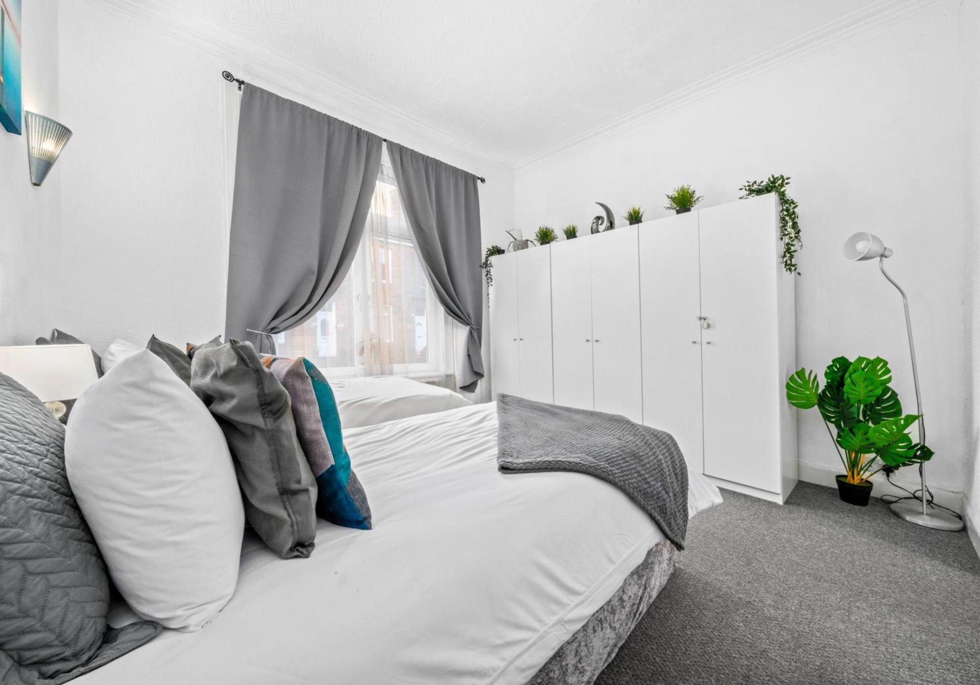 Elmbank Apartment By Klass Living Bellshill Exteriör bild